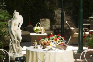 Summer at Hotel des Marronniers